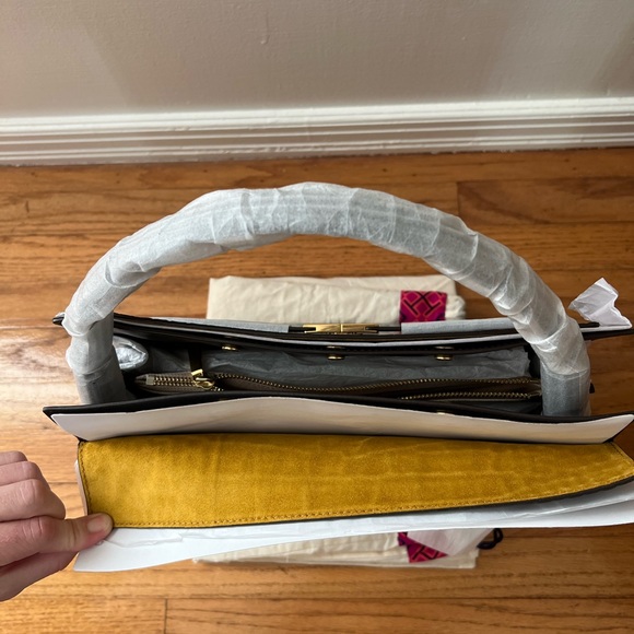 NWT Tory Burch Lee Radziwill Embossed Double Bag - Picture 3 of 5